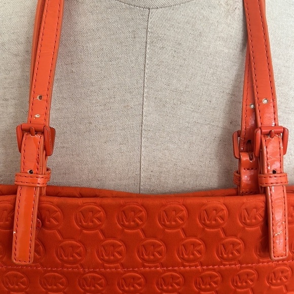 Michael Kors Orange Quilted Signature Tote - Picture 5 of 7
